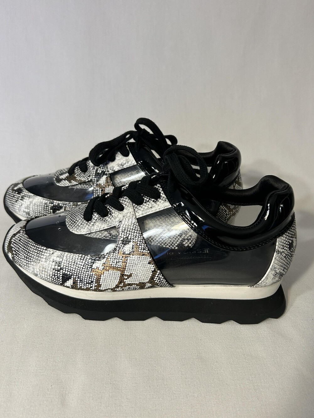 Jessica Rich Shoes Womens Size 37 Snake Transparent Luxe Sneakers Black